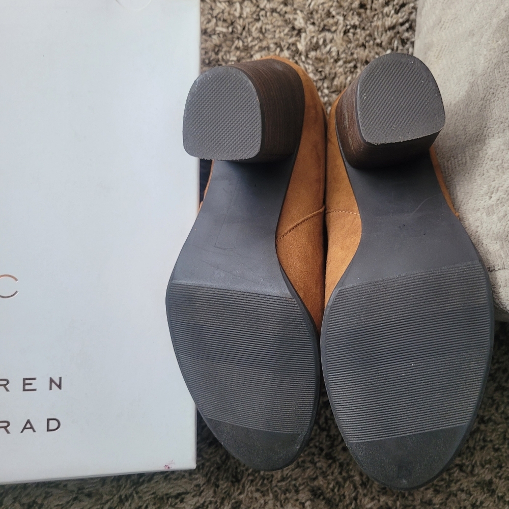 Too Cute Can Wear With Everything Boots!! - image 4